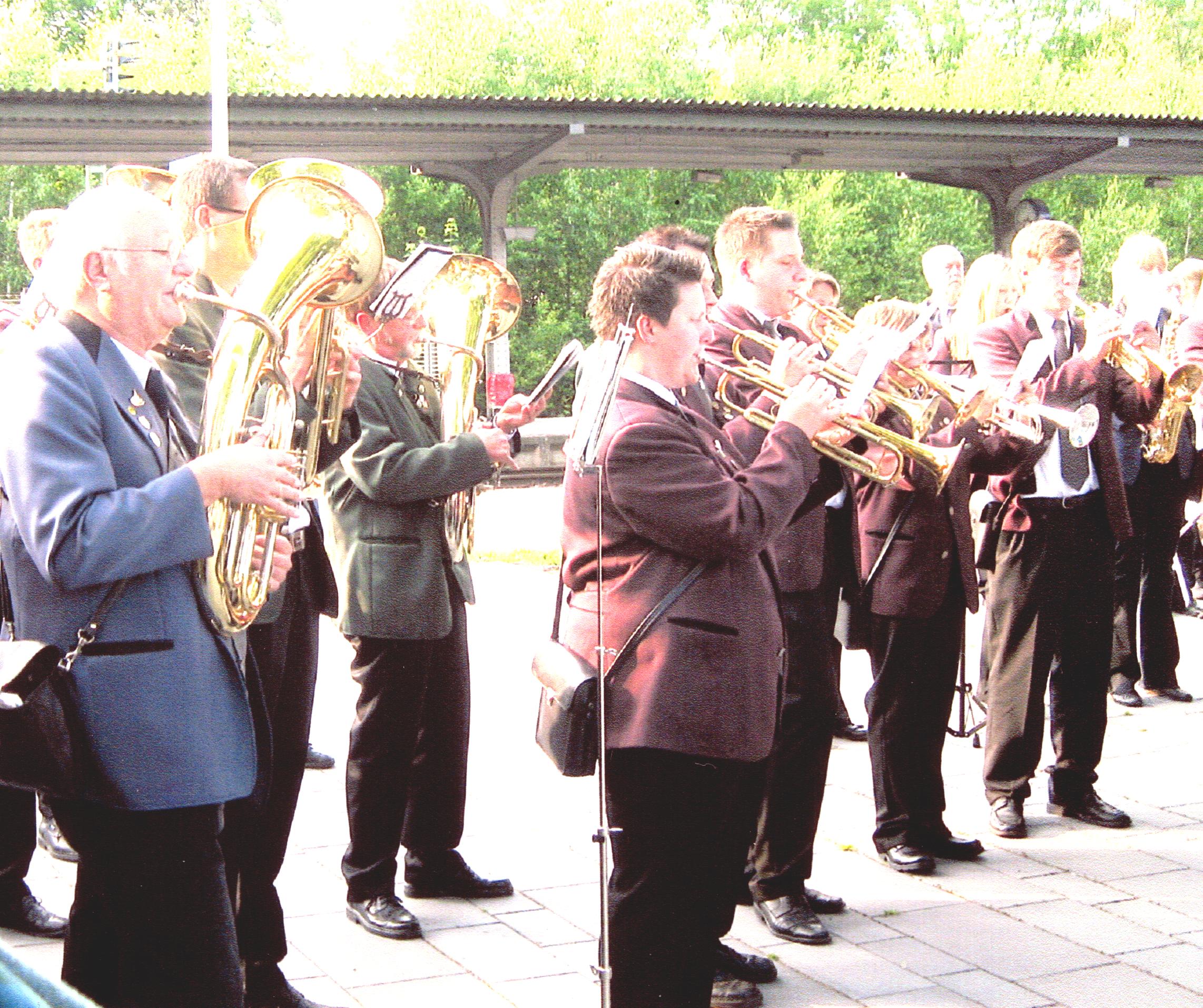 Three HSK bands play in West Lothian Platz.